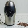 Ile czasu mielić kawę w młynku elektrycznym, aby uzyskać idealny smak?