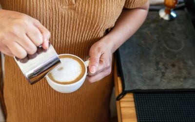 Jak przygotować idealną kawę latte w ekspresie domowym?