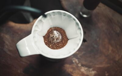 Ile kawy wsypać do kawiarki, aby uzyskać idealny smak?