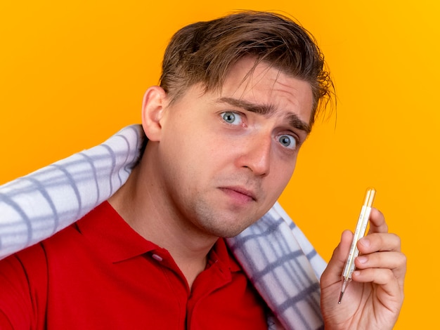 Co oznacza niska temperatura u człowieka i kiedy powinna niepokoić?