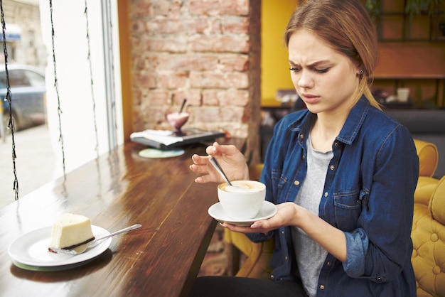 Jak parzyć kawę w kawiarce, by wydobyć pełnię smaku?